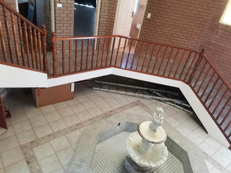6 Bedroom Property for Sale in Roseneath KwaZulu-Natal