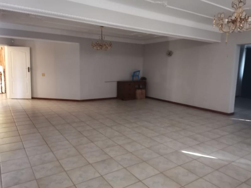 6 Bedroom Property for Sale in Roseneath KwaZulu-Natal