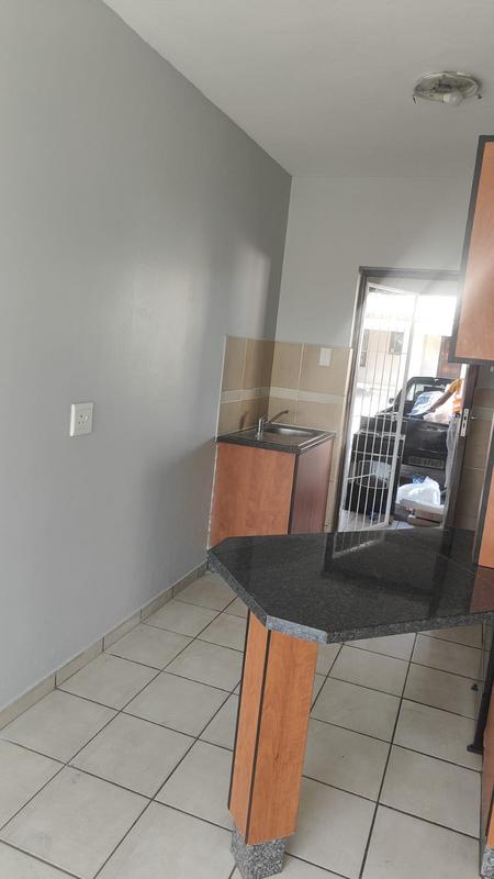 To Let 2 Bedroom Property for Rent in Veld En Vlei KwaZulu-Natal