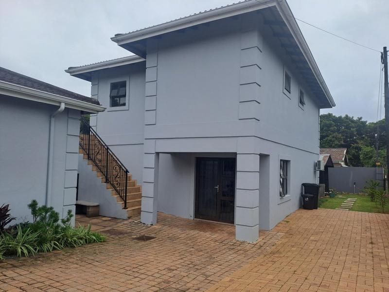 To Let 2 Bedroom Property for Rent in Durban North KwaZulu-Natal