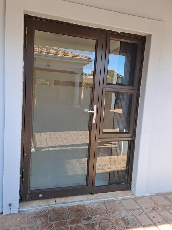 To Let 2 Bedroom Property for Rent in Durban North KwaZulu-Natal