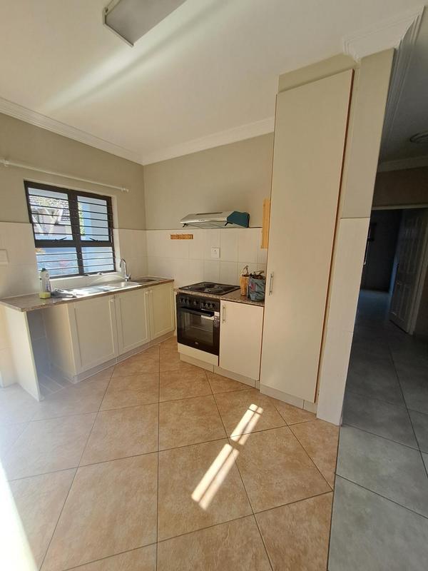 To Let 2 Bedroom Property for Rent in Durban North KwaZulu-Natal