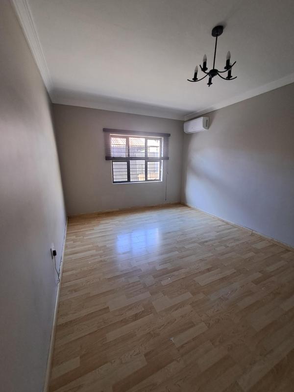 To Let 2 Bedroom Property for Rent in Durban North KwaZulu-Natal