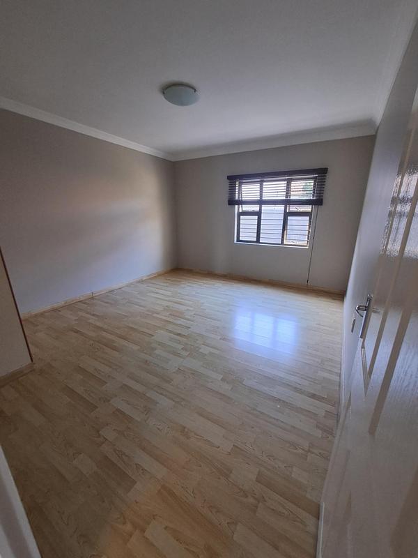 To Let 2 Bedroom Property for Rent in Durban North KwaZulu-Natal