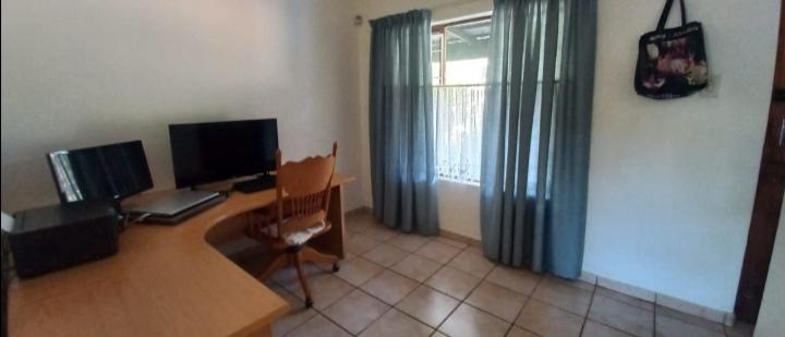 2 Bedroom Property for Sale in Veld En Vlei KwaZulu-Natal