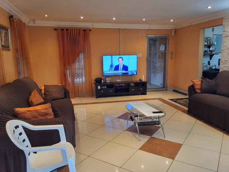 3 Bedroom Property for Sale in Shallcross KwaZulu-Natal