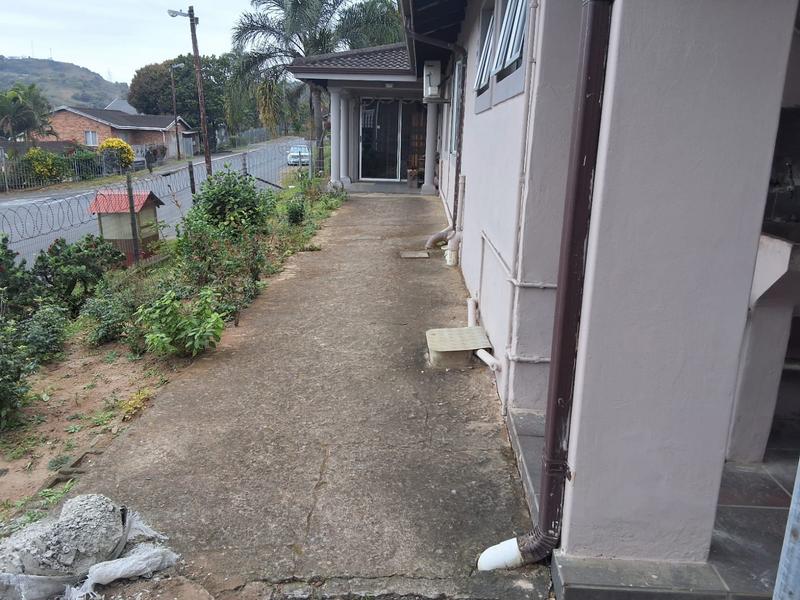3 Bedroom Property for Sale in Shallcross KwaZulu-Natal
