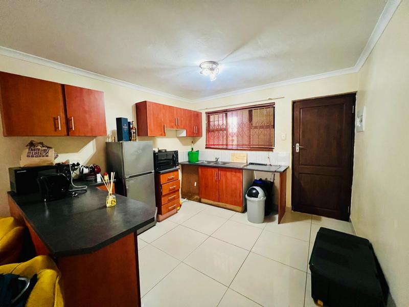 2 Bedroom Property for Sale in Montclair KwaZulu-Natal