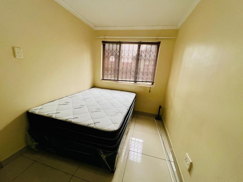 2 Bedroom Property for Sale in Montclair KwaZulu-Natal