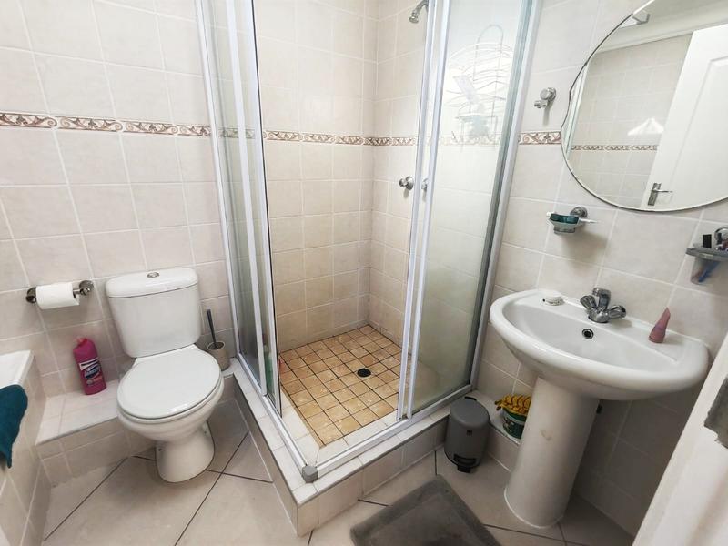 4 Bedroom Property for Sale in Shelly Beach KwaZulu-Natal