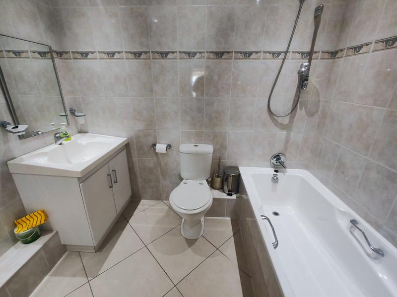 4 Bedroom Property for Sale in Shelly Beach KwaZulu-Natal