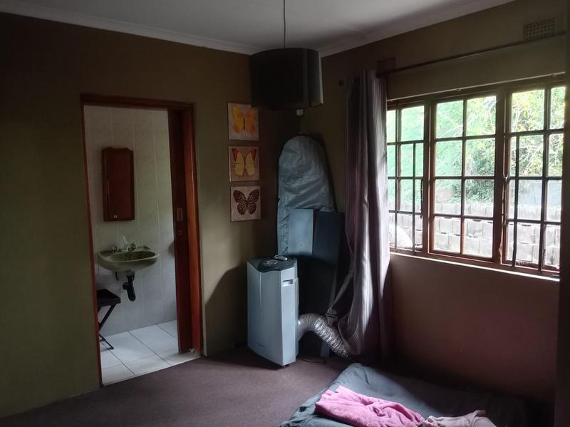 3 Bedroom Property for Sale in Umkomaas KwaZulu-Natal