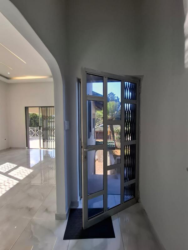 3 Bedroom Property for Sale in Umhlanga Rocks KwaZulu-Natal
