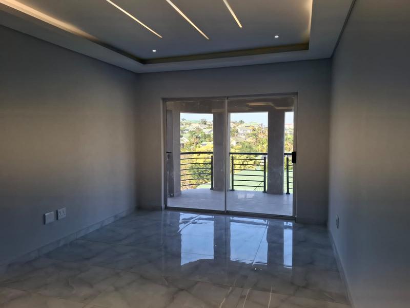 5 Bedroom Property for Sale in Umhlanga Rocks KwaZulu-Natal