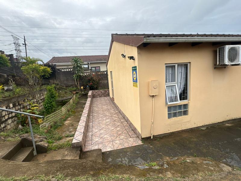3 Bedroom Property for Sale in Newlands West KwaZulu-Natal