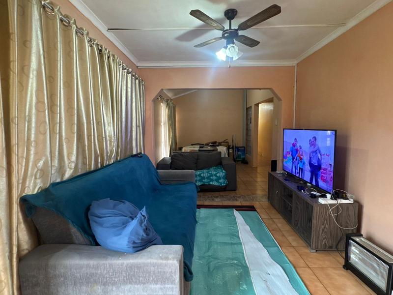 3 Bedroom Property for Sale in Newlands West KwaZulu-Natal