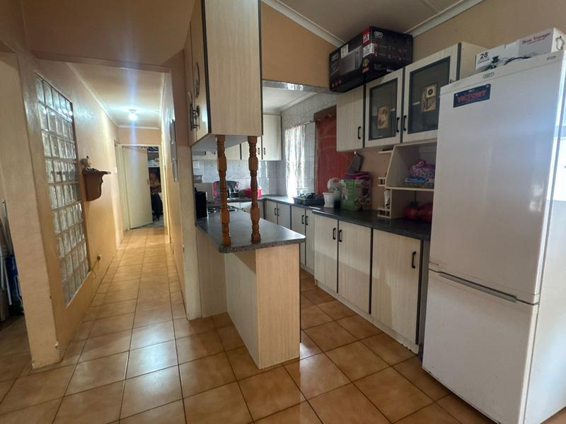 3 Bedroom Property for Sale in Newlands West KwaZulu-Natal