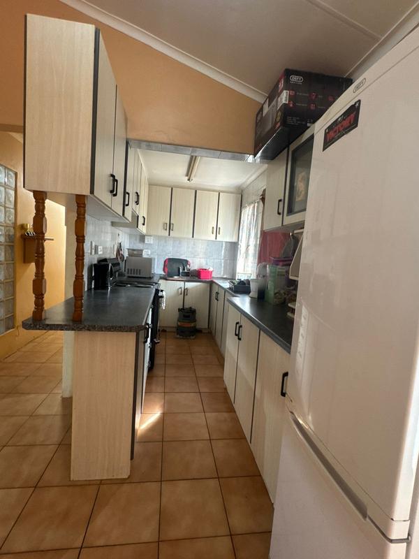 3 Bedroom Property for Sale in Newlands West KwaZulu-Natal