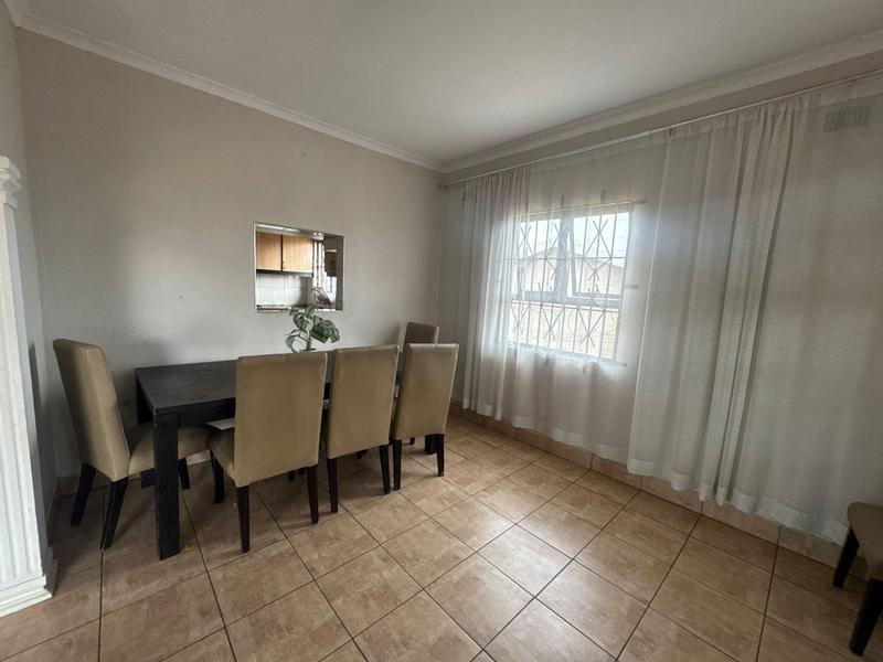 3 Bedroom Property for Sale in Newlands West KwaZulu-Natal