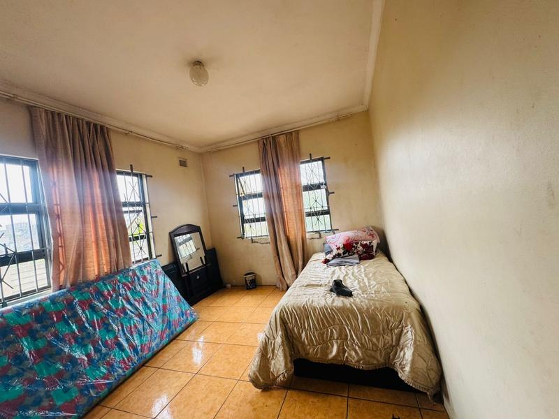 3 Bedroom Property for Sale in Newlands West KwaZulu-Natal