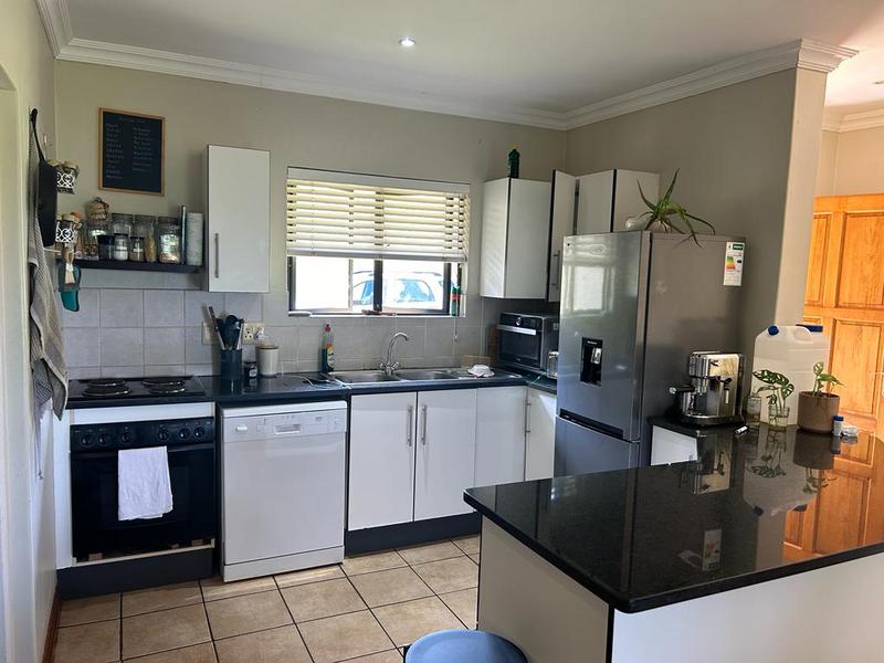 To Let 3 Bedroom Property for Rent in Zini River Estate KwaZulu-Natal