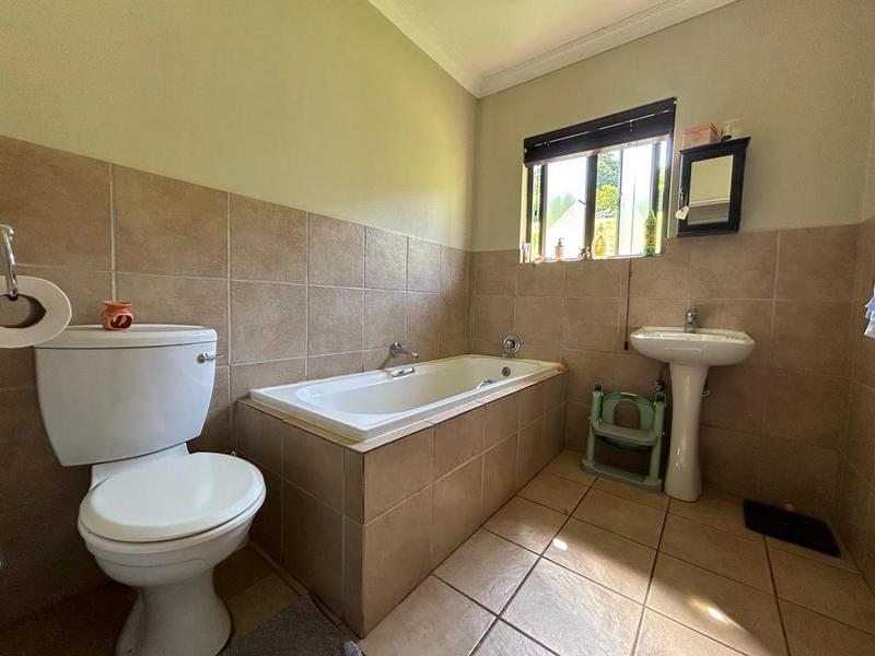 To Let 3 Bedroom Property for Rent in Zini River Estate KwaZulu-Natal