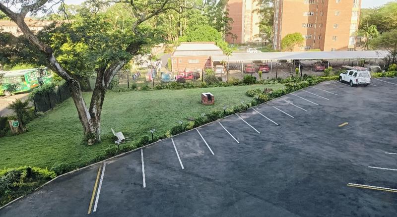 1 Bedroom Property for Sale in Pinetown KwaZulu-Natal
