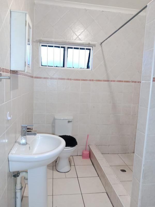 To Let 2 Bedroom Property for Rent in Lennoxton KwaZulu-Natal
