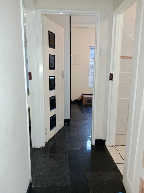 To Let 2 Bedroom Property for Rent in Lennoxton KwaZulu-Natal