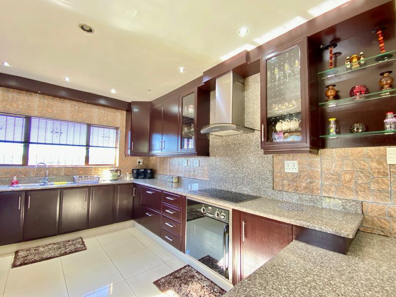 4 Bedroom Property for Sale in Harinagar KwaZulu-Natal