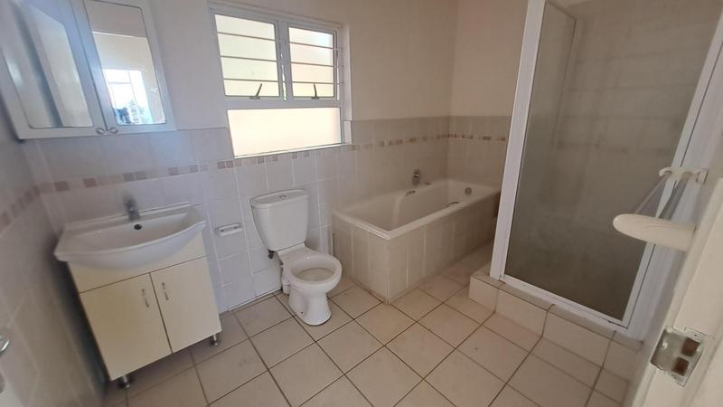 To Let 3 Bedroom Property for Rent in Glenmore KwaZulu-Natal