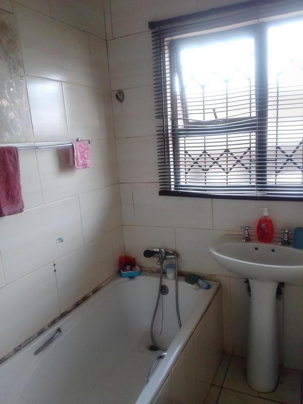 2 Bedroom Property for Sale in Ngwelezana KwaZulu-Natal