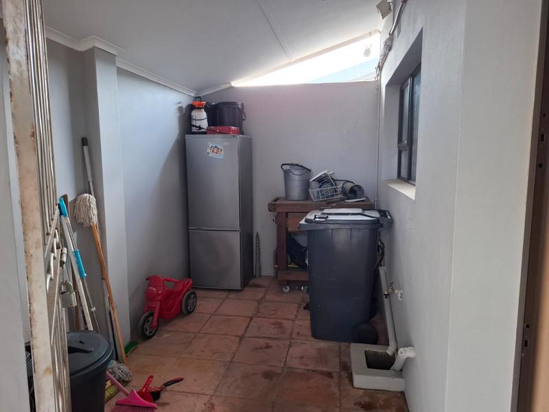 2 Bedroom Property for Sale in Hibberdene KwaZulu-Natal