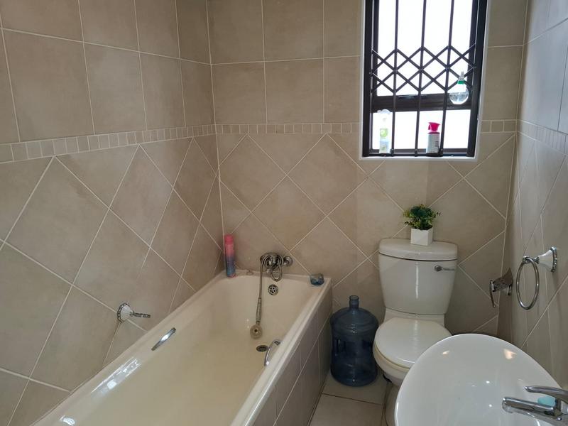 3 Bedroom Property for Sale in Hibberdene KwaZulu-Natal