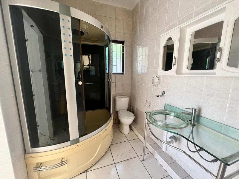 To Let 4 Bedroom Property for Rent in Ramsgate KwaZulu-Natal