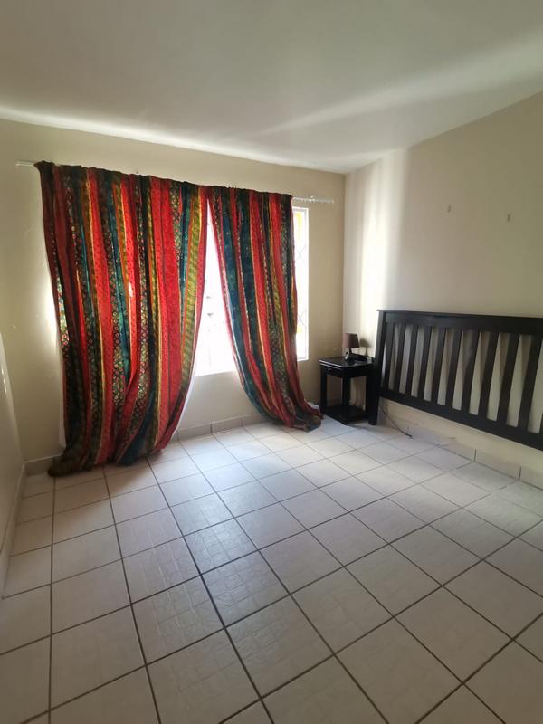 2 Bedroom Property for Sale in Margate KwaZulu-Natal