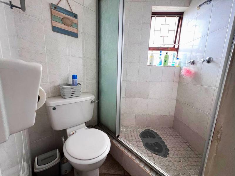 2 Bedroom Property for Sale in Margate KwaZulu-Natal