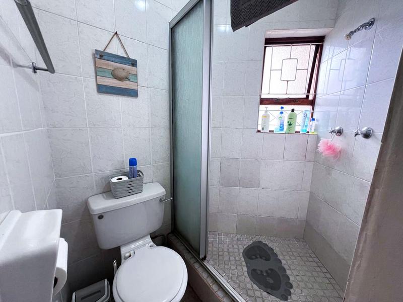 2 Bedroom Property for Sale in Margate KwaZulu-Natal