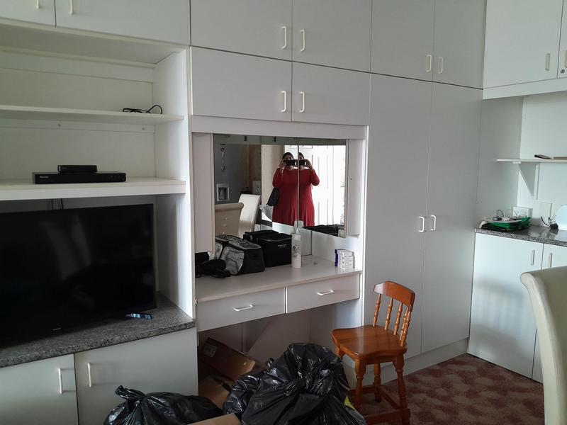 1 Bedroom Property for Sale in North Beach KwaZulu-Natal