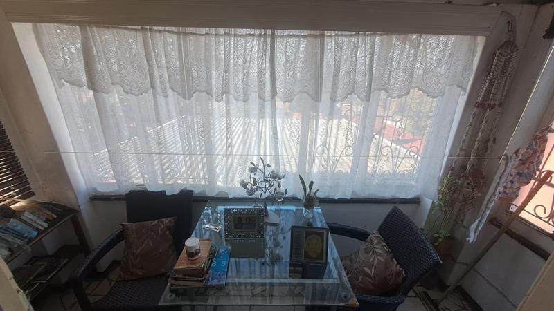 4 Bedroom Property for Sale in Montclair KwaZulu-Natal