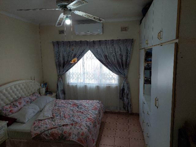 3 Bedroom Property for Sale in Park Rynie KwaZulu-Natal