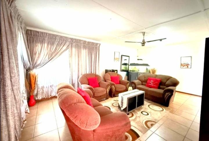 3 Bedroom Property for Sale in Arboretum KwaZulu-Natal
