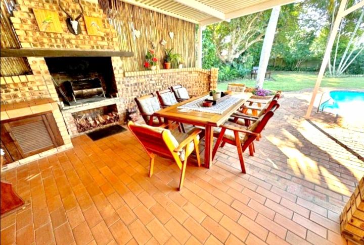 4 Bedroom Property for Sale in Meer En See KwaZulu-Natal