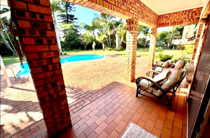 4 Bedroom Property for Sale in Meer En See KwaZulu-Natal