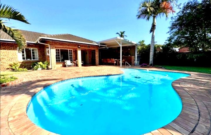 4 Bedroom Property for Sale in Meer En See KwaZulu-Natal