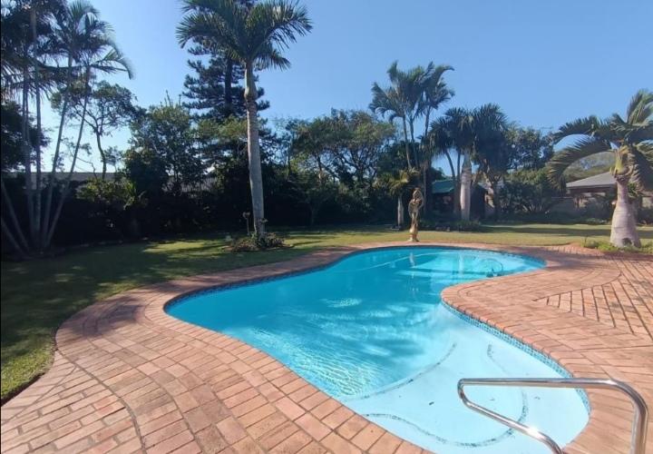 4 Bedroom Property for Sale in Meer En See KwaZulu-Natal