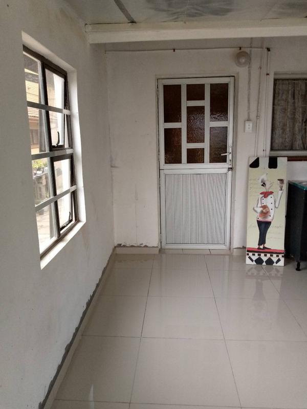 To Let 1 Bedroom Property for Rent in Merebank KwaZulu-Natal