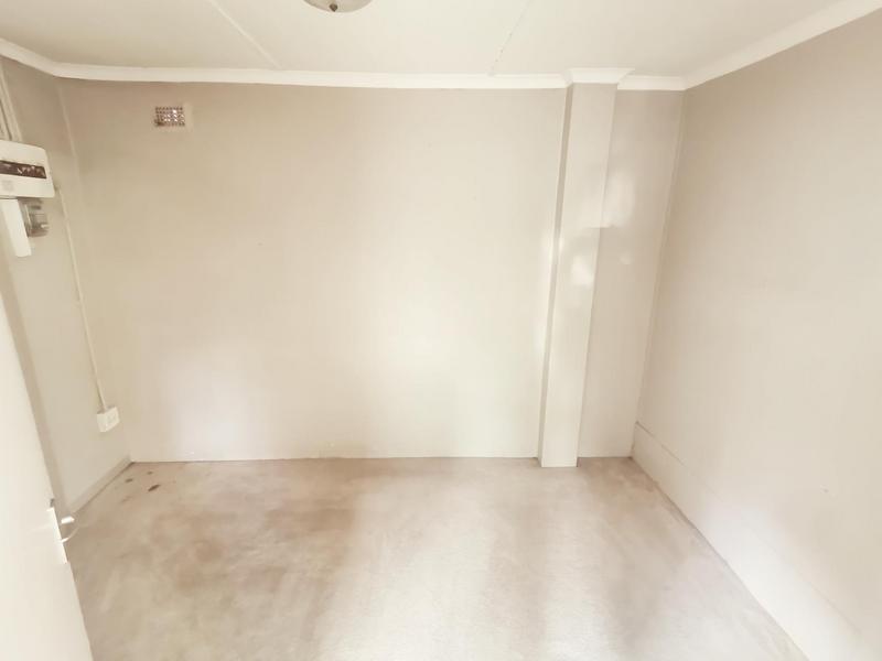 1 Bedroom Property for Sale in Westville KwaZulu-Natal