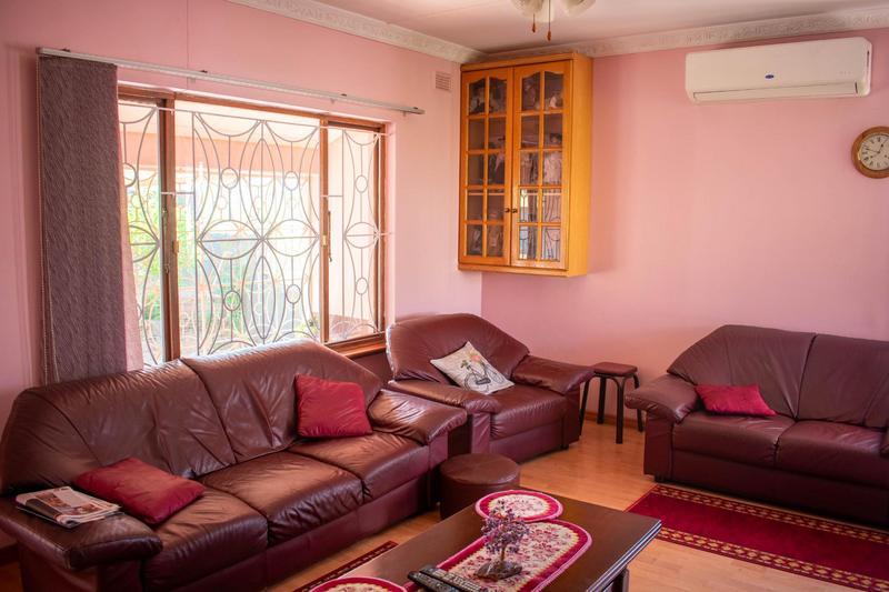 4 Bedroom Property for Sale in Verulam KwaZulu-Natal