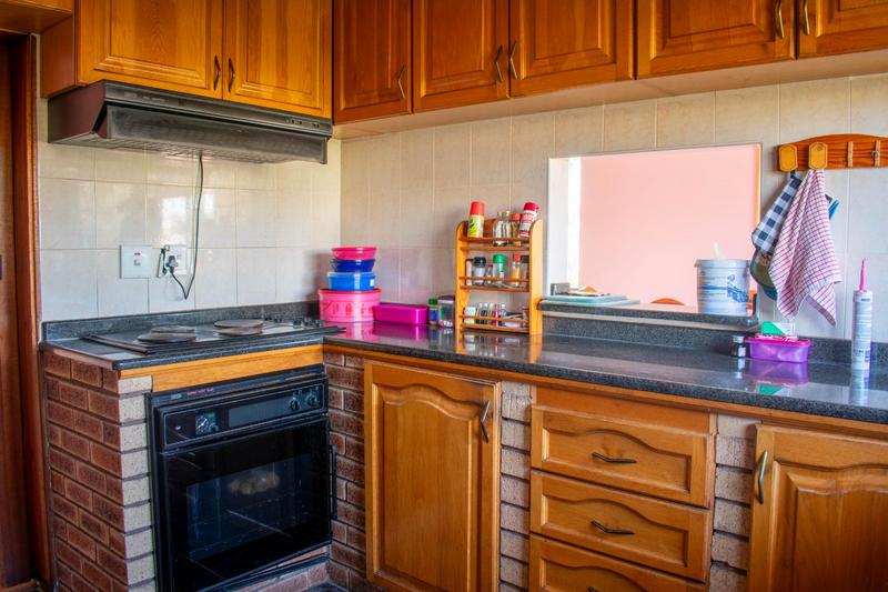 4 Bedroom Property for Sale in Verulam KwaZulu-Natal